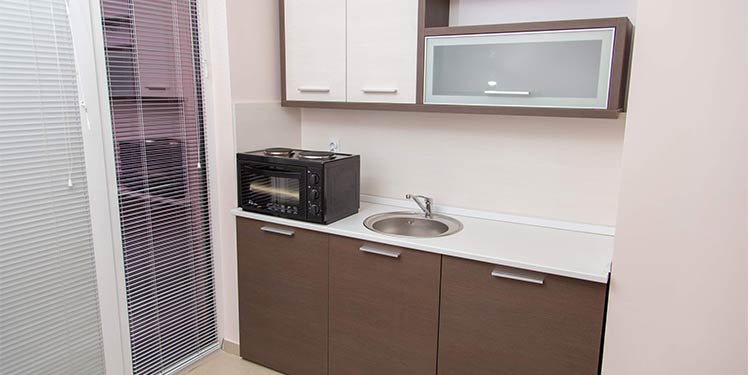 Moderno opremljena kuhinja